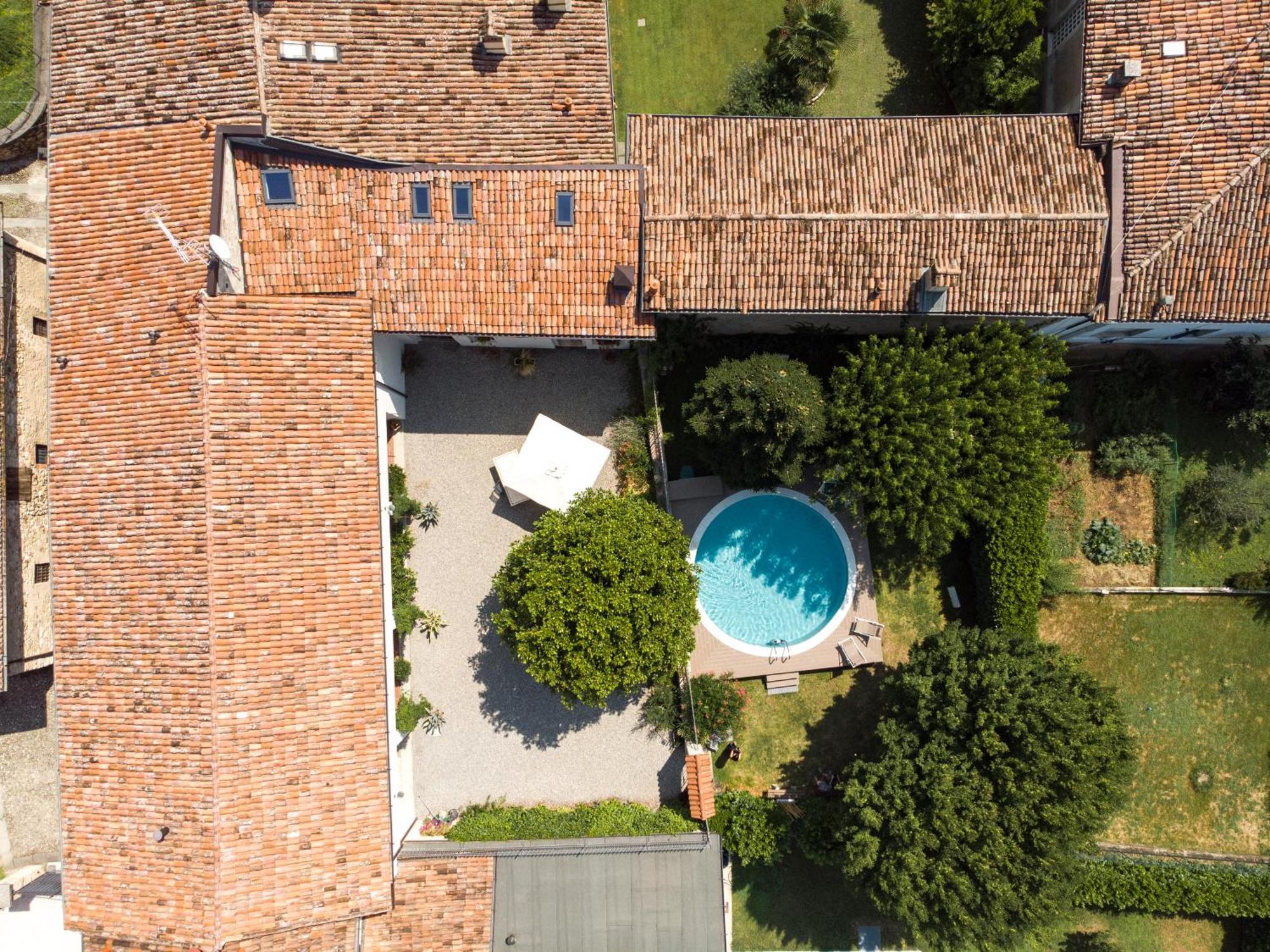 Corte Martinola Bed&Breakfast In Franciacorta Ome Εξωτερικό φωτογραφία