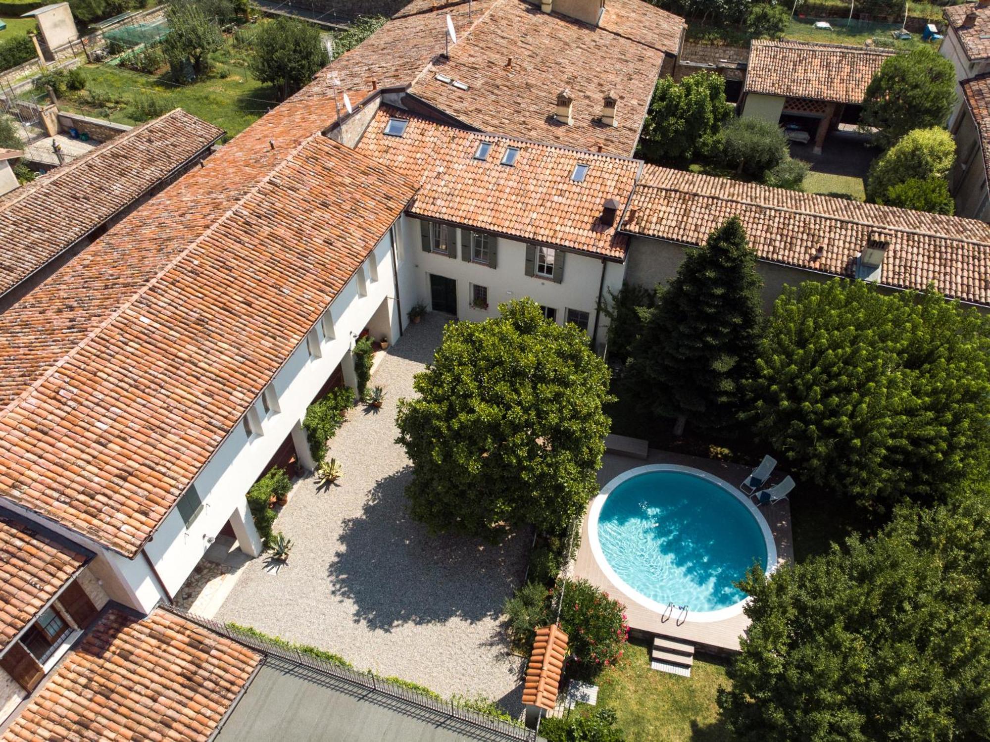 Corte Martinola Bed&Breakfast In Franciacorta Ome Εξωτερικό φωτογραφία
